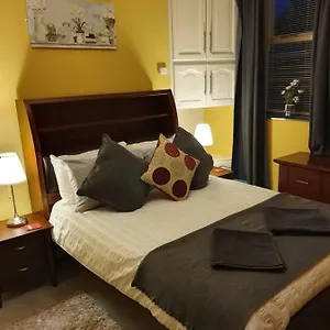 4 Braefoot Terrace , Edinburgh United Kingdom