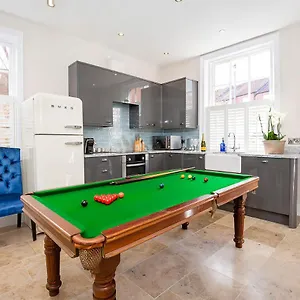 Apartment George Street Boutique With Free Parking, York
